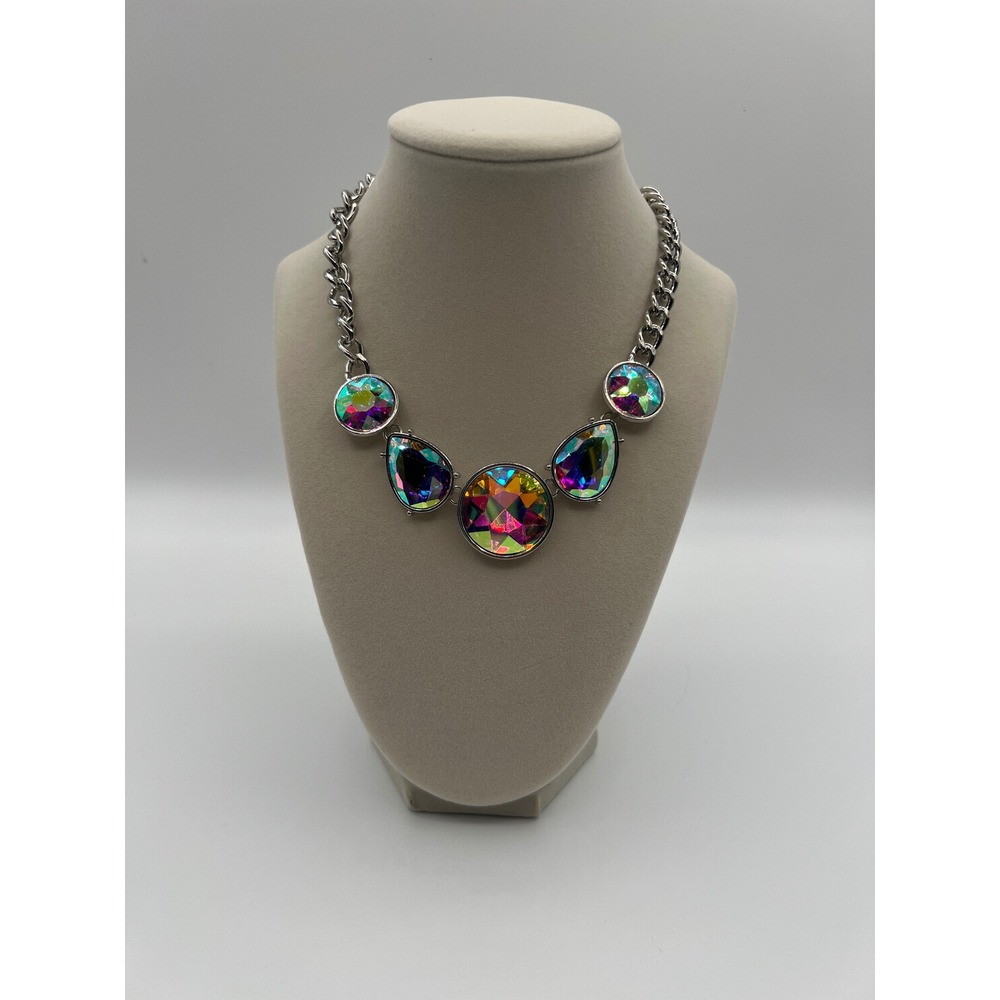 Paparazzi Iridescent Oil Spill Statement Necklace Earring Set Silver Chunky Gem